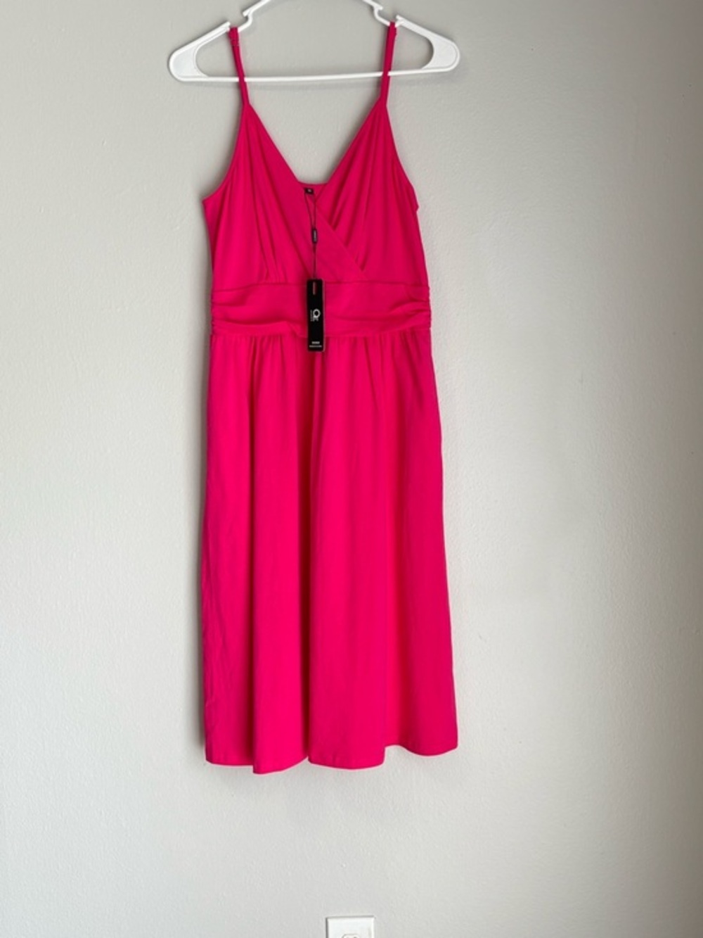 Guess Hot Pink Sleeveless V-Neck Midi Dress